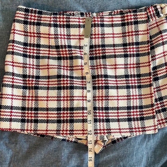 Cute shorts - Picture 6 of 6